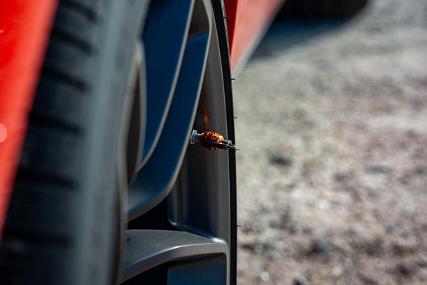 Welche gesetzlichen Vorschriften mÃ¼ssen Motorradfahrer beachten?